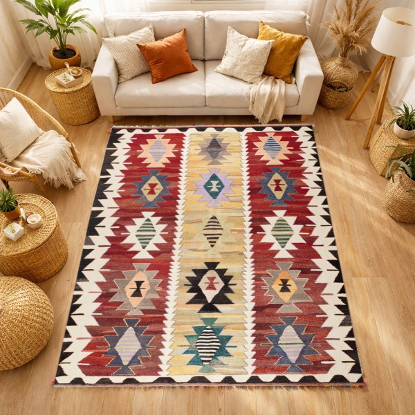 kilim old yarn(1,79 m  x  2,81 m ) 