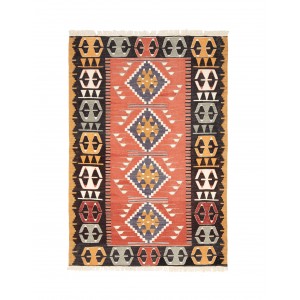 kilim old yarn  (116 M  X  170 M ) 