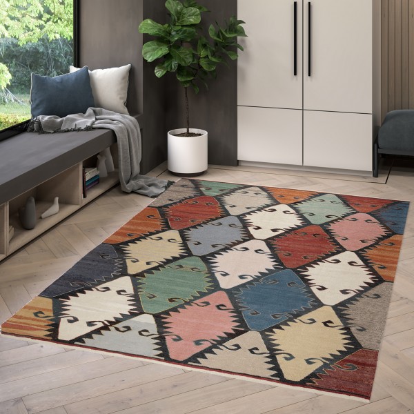 kilim old yarn (2,16 m x 3,29 m) 