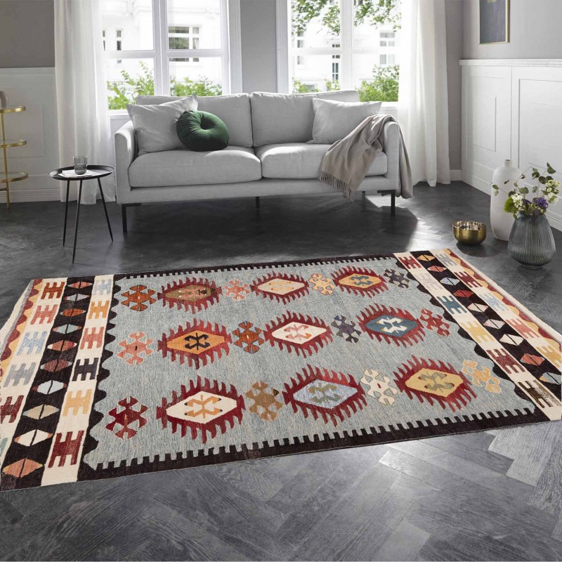 kilim old yarn (1,79m x 3,00 m ) 