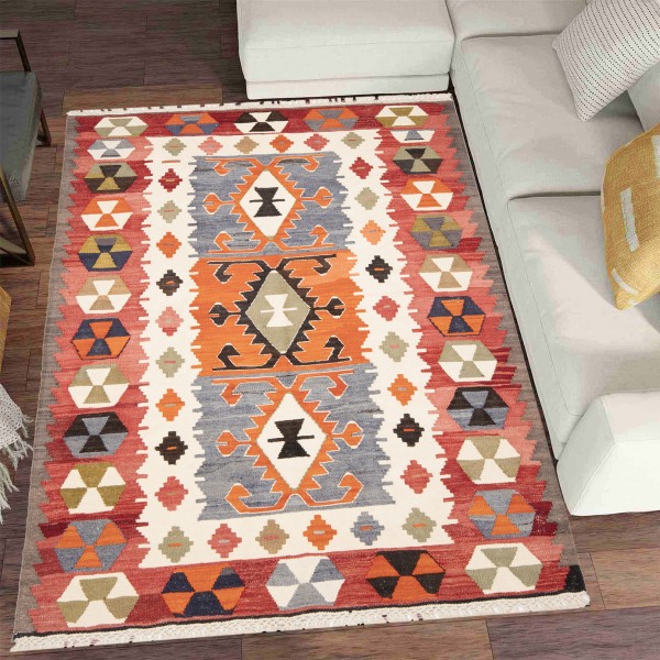 kilim old yarn (  1,16 m x 1,70 m) 