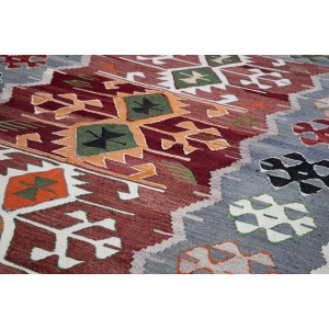 kilim old yarn  (1,18  M  X  1,80  M) 