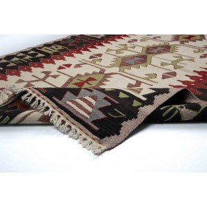 kilim old yarn (1,18 M X 1,73 M)