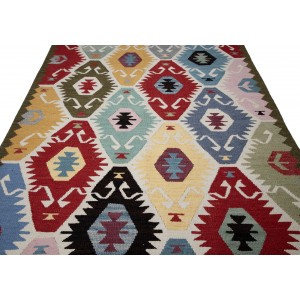 kilim old yarn (1,22 M   X   1,91 M) 
