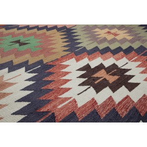 kilim old yarn (2,63 m  x   3,50  m) 