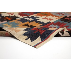 kilim old yarn(1,77  m  x  2,91 m) 