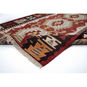 kilim old yarn  (1,19  M  X  1,74 M)