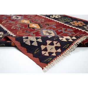 kilim old yarn (1,23  M  X  1,80  M) 