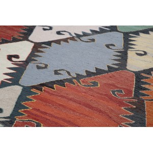kilim old yarn (2,16 m x 3,29 m) 