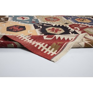 kilim old yarn (2,10 m x 3,12 m) 