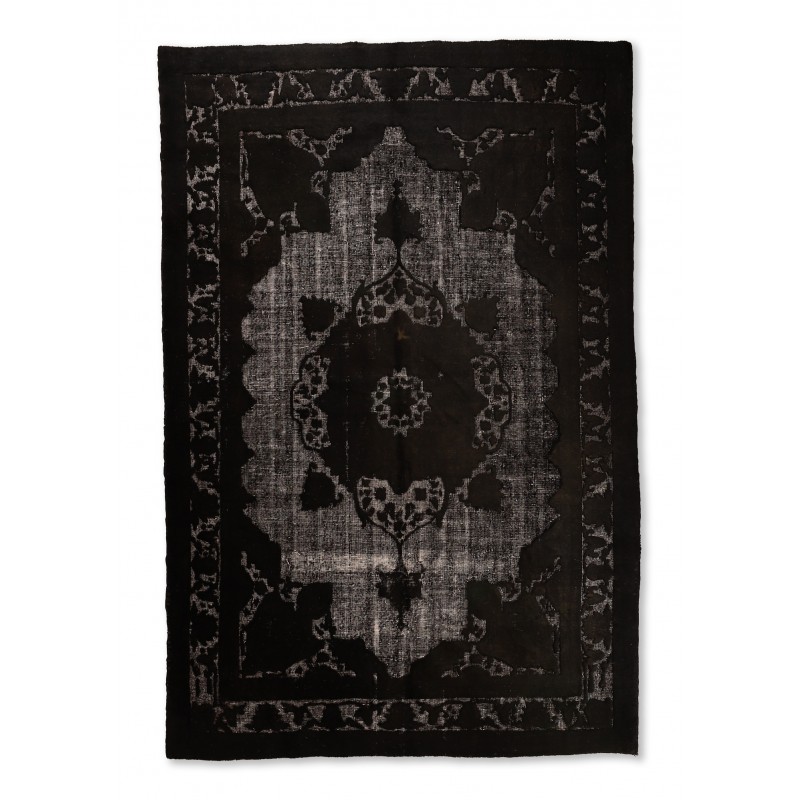 A220687 -Vintage Rug
