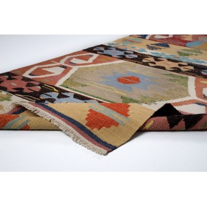 kilim old yarn ( 1,05 m x 3,43m ) 