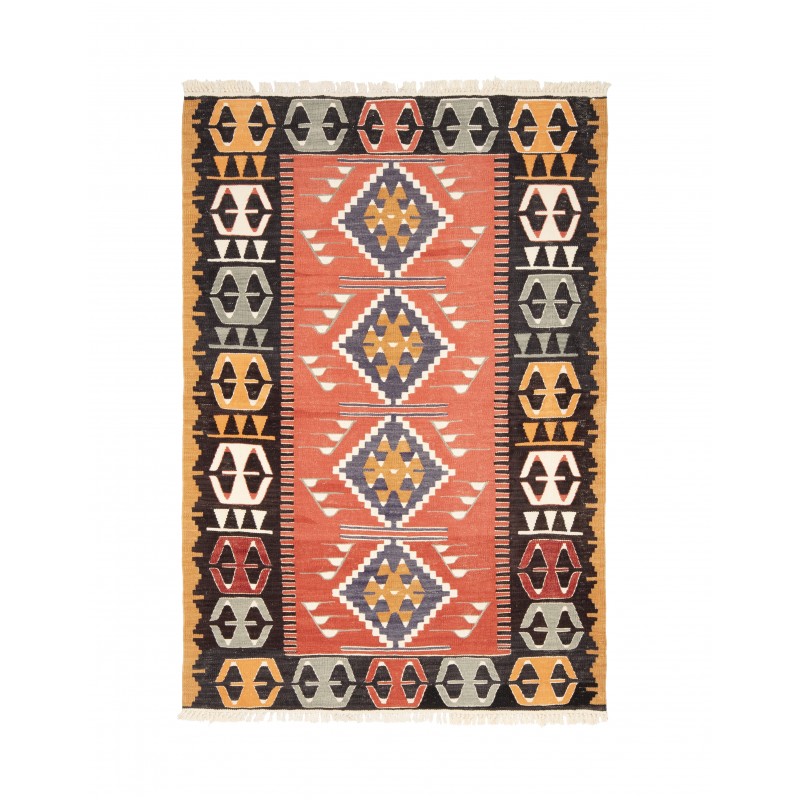 kilim old yarn  (116 M  X  170 M ) 